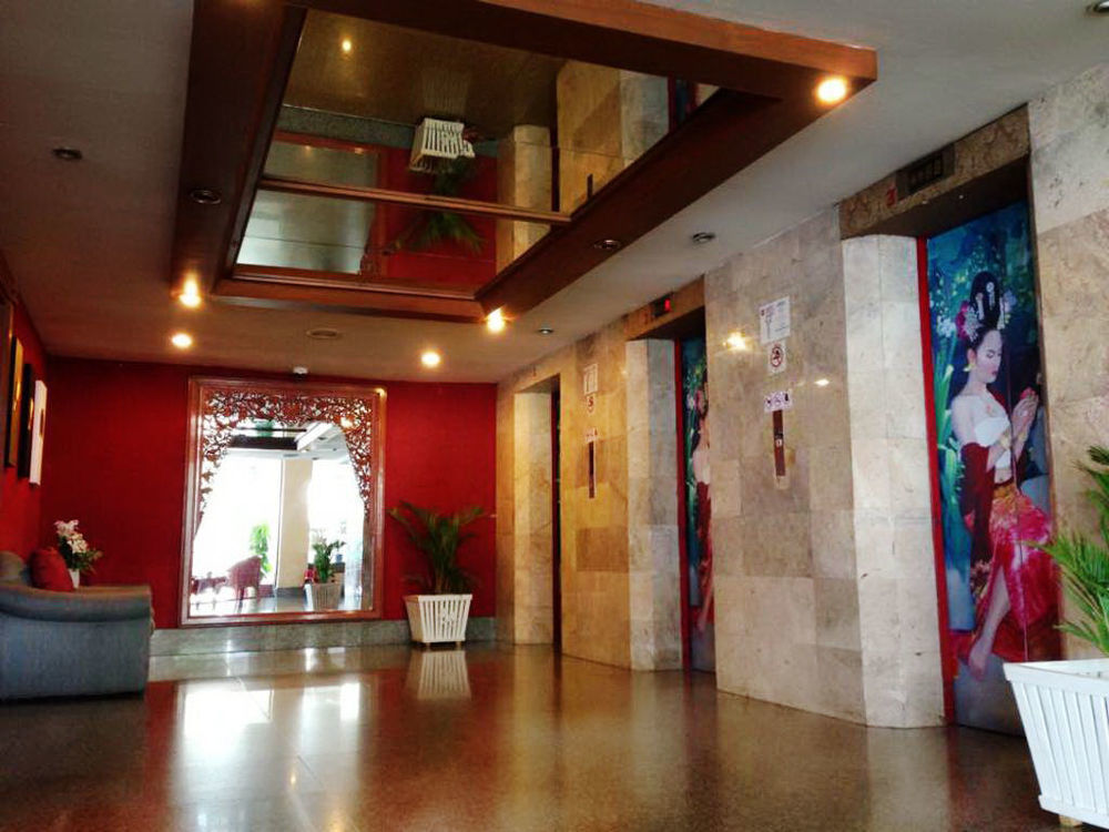 La Mai Hotel Chiang Mai Buitenkant foto